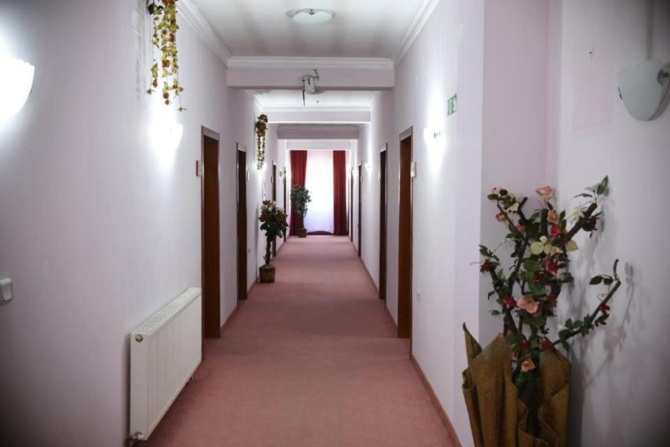 Hotel Oxa Doo Novi Pazar Zewnętrze zdjęcie