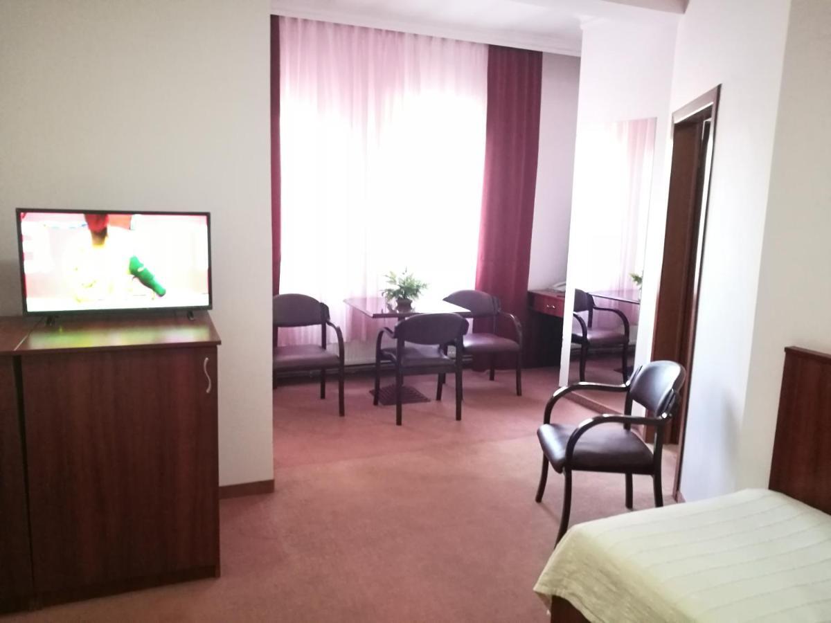 Hotel Oxa Doo Novi Pazar Zewnętrze zdjęcie